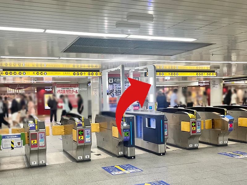 大阪店への道順 1: 大阪メトロ・御堂筋線、北東改札
