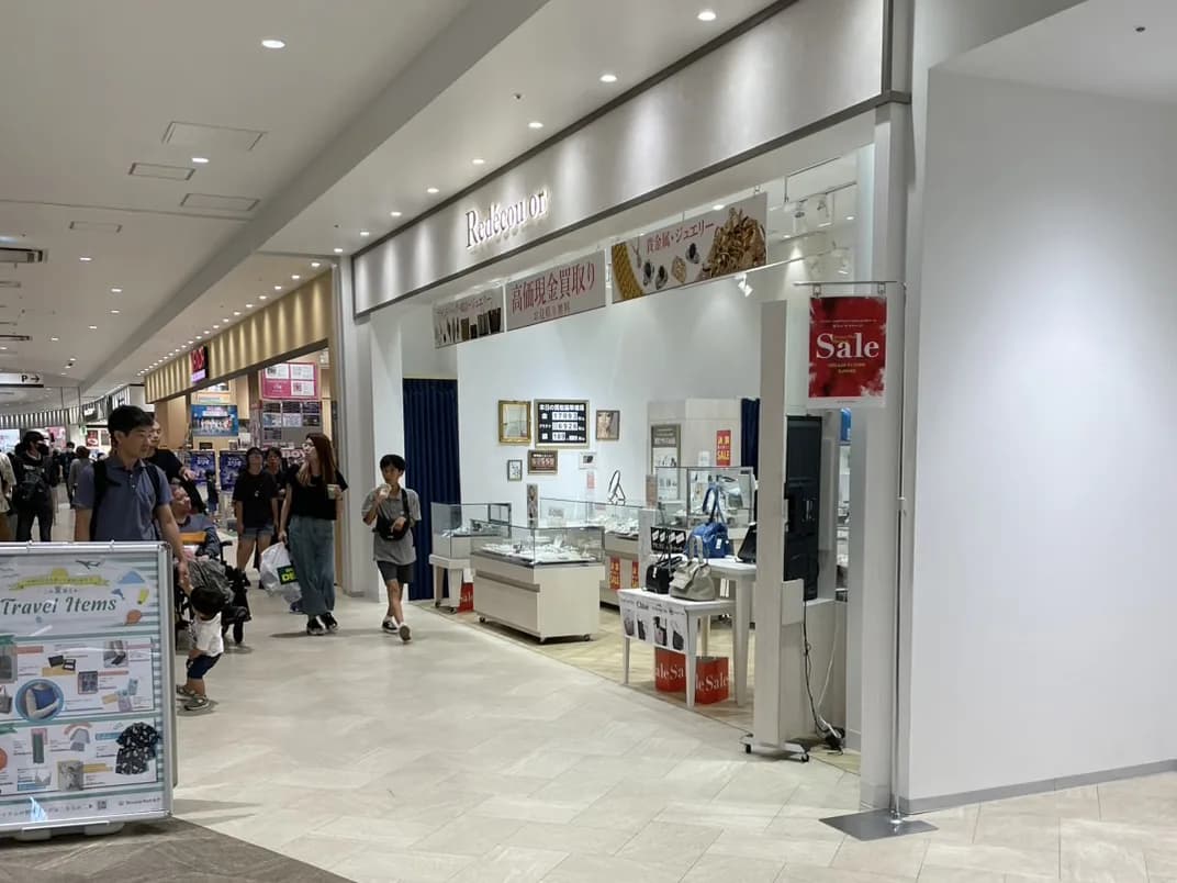 テラスモール松戸店への道順 5: 店頭写真